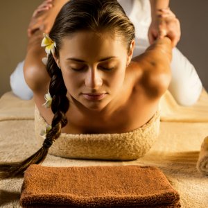 Massage régénérant du dos aux 4 Thés